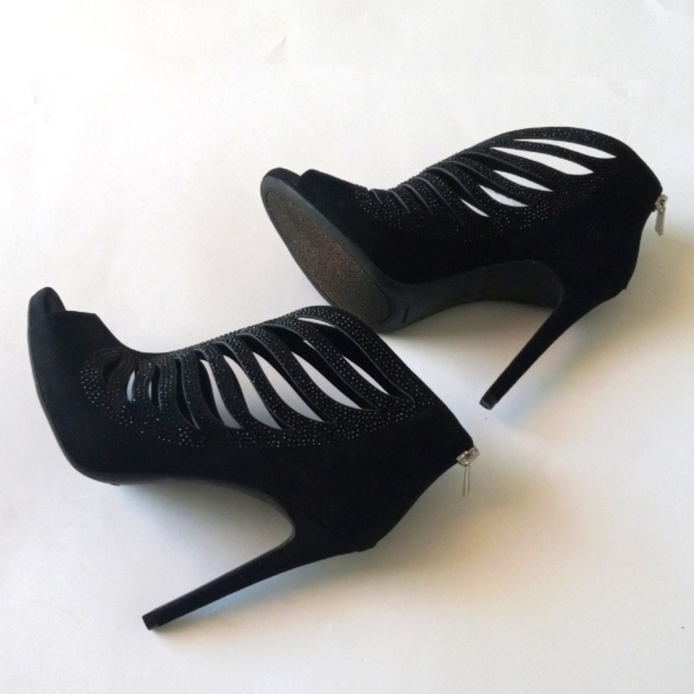 Jessica Simpson stiletto heels booties. Size 9.